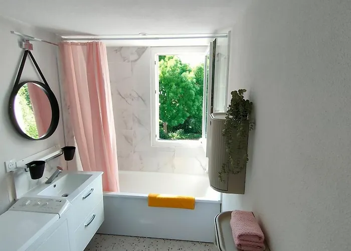 Le Doux Viking, Balcon & Parking Prive Proche Zenith Apartment Caen